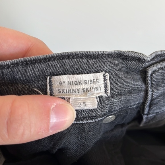 Madewell 9” High Riser Skinny Skinny Jeans - Picture 7 of 8